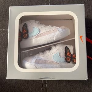 Size 2 baby Nike butterfly Blazers